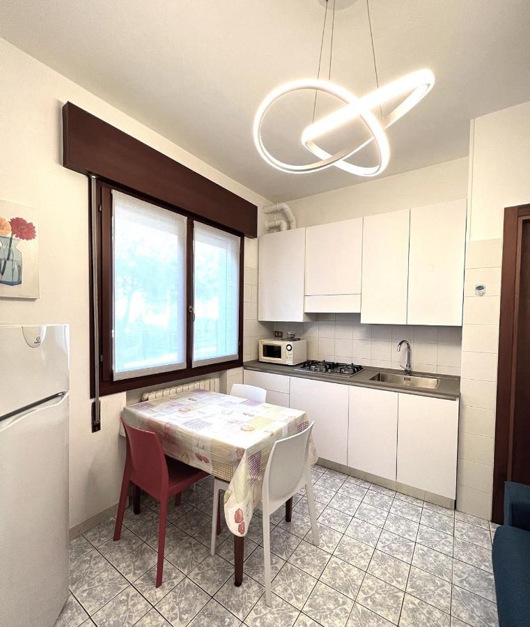 Apartamento Zzznon Attivo Ex Dl5 E Dl6 Lido di Jesolo Exterior foto