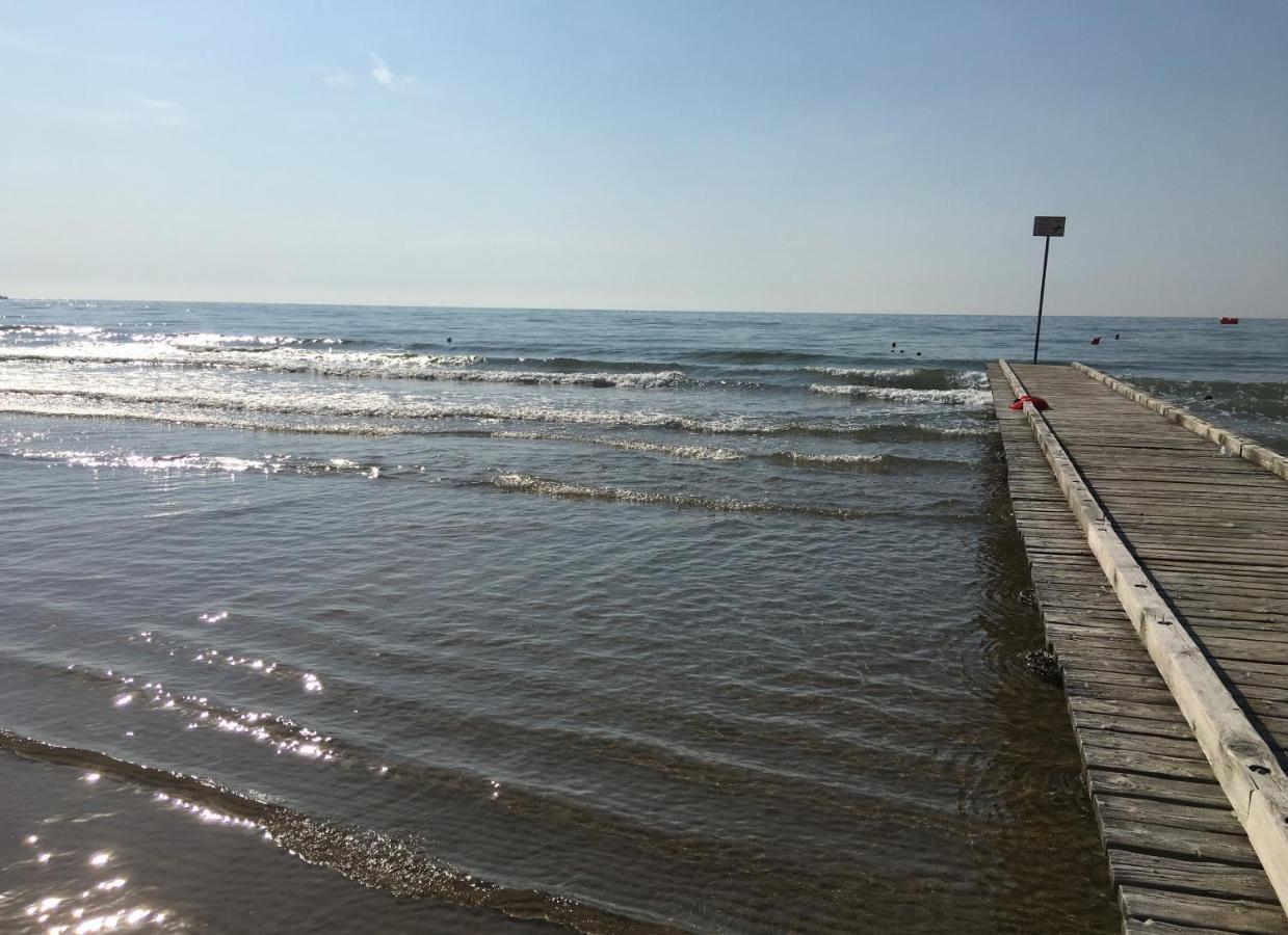 Apartamento Zzznon Attivo Ex Dl5 E Dl6 Lido di Jesolo Exterior foto